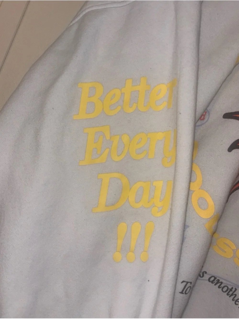 Nike White Crewneck Sweatshirt with Orange Sun Graphic